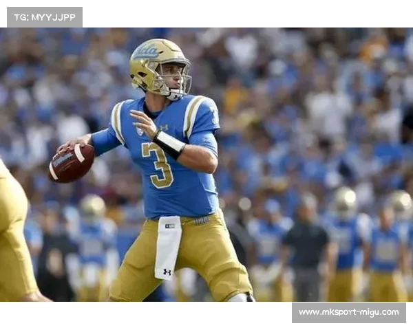 布朗新秀四分卫谢杜尔-桑德斯生涯首秀告捷，创队史纪录